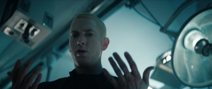 RED 8K WEAPON ON SET