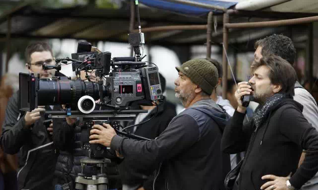 吕克贝松为何只用这家的电影器材及特殊设备拍摄?