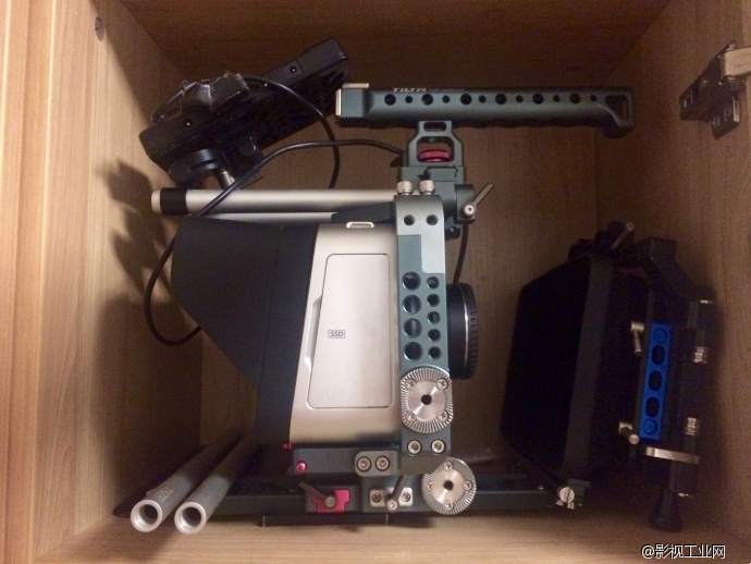 BMCC 2.5K MFT卡口 9成新 7000元 BMCC 2.5K MFT卡口 9成新 7000元