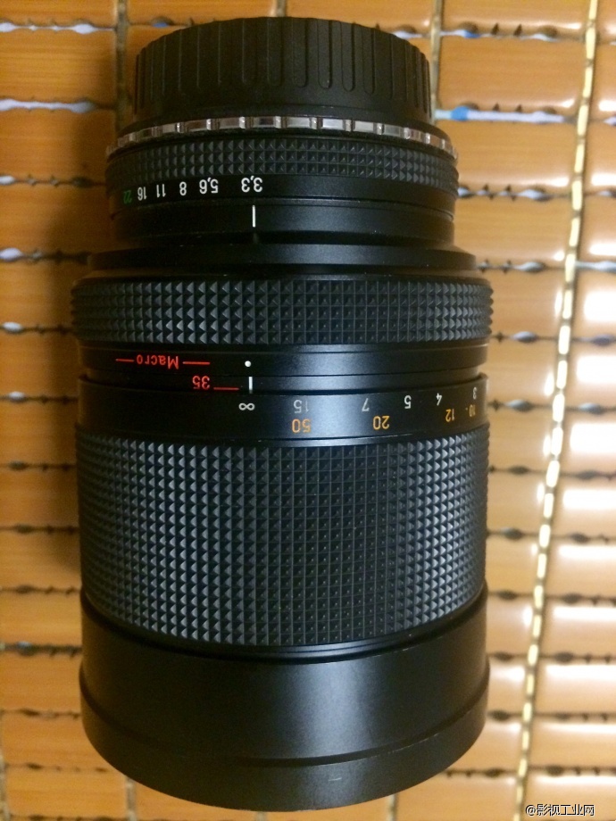 康泰时蔡司镜头 35-135 可拍微距8.7成新 YC口 送佳能转接环 5800元 康泰时蔡司镜头 35-135 可拍微距8.7成新 YC口 送佳能转接环 5800元