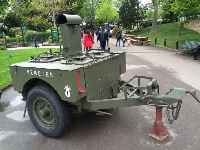 “零距离接触” － 战争大片中“巨无霸”