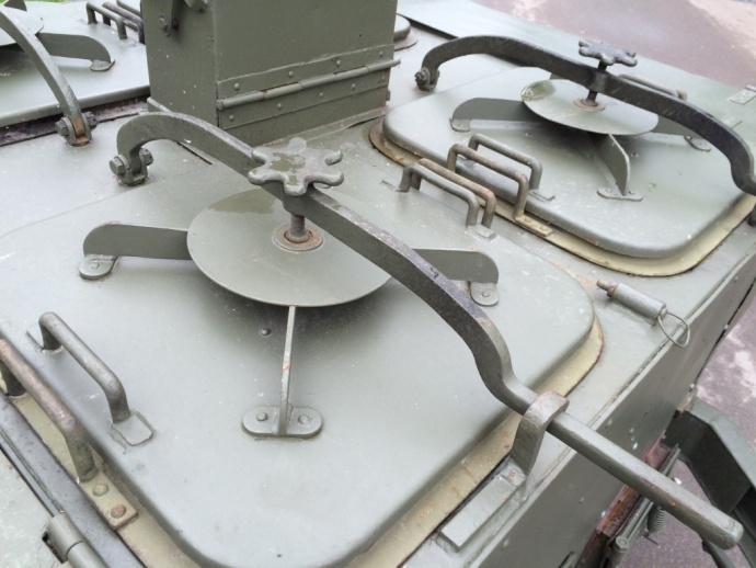 “零距离接触” － 战争大片中“巨无霸”