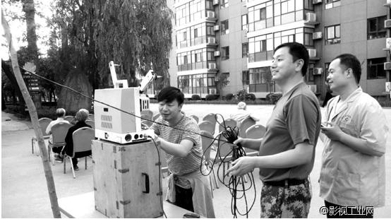 《光影下的奉献》公益微纪录电影震撼首播