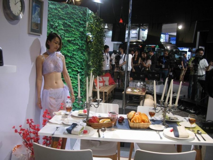 ​北京国际影视器材展Birtv2015参观巡游图片若干 ,一大波妹子正在赶来