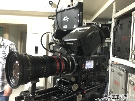 F55/F5也可上变形镜头拍电影宽银幕