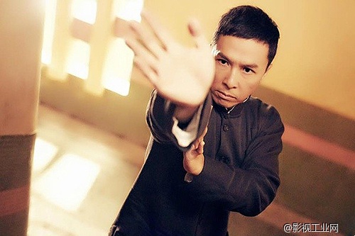 ​　淘电影《叶问3》12月31日上映 鏖战泰森 巅峰对决李小龙