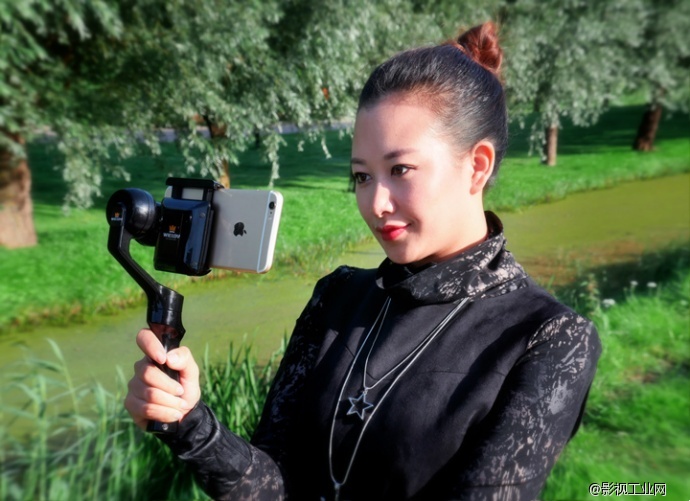 手机拍视频如何不晃？