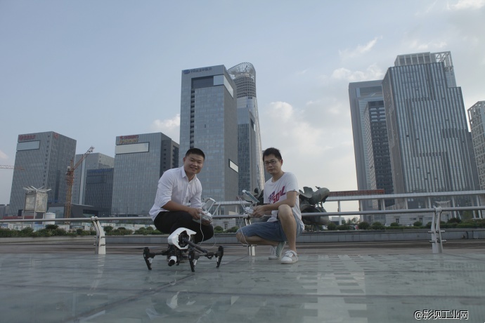 镜像宁波（他们给这座城市装了一面镜子）