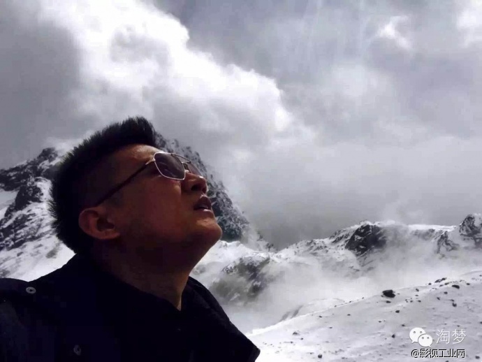 一个创造网络电影票房神话的实力野心家——《道士出山》系列导演张涛