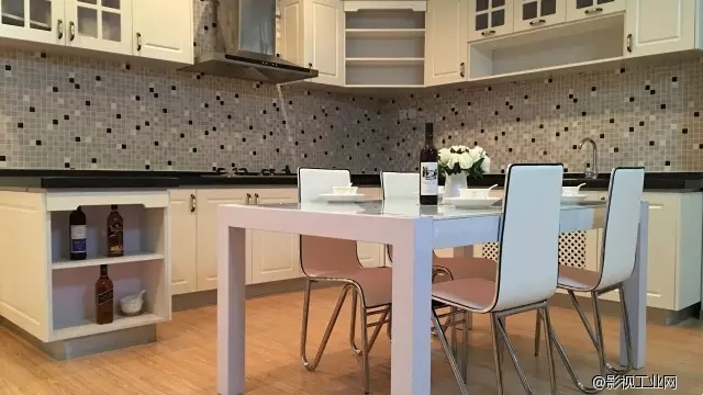 亿动力影视基地：102 家庭布景介绍—舒适田园风格