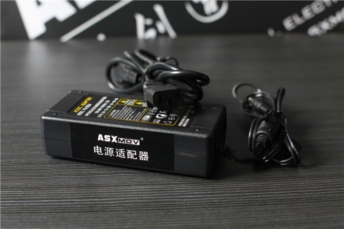 【器材党】ASXMOV-阿斯摩威 多轴摄影轨道 完美开箱测试