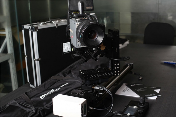 【器材党】ASXMOV-阿斯摩威 多轴摄影轨道 完美开箱测试