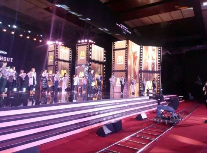 出租销售 莫孚轮电控摄影轨道车 ZGT01-24V03-2000G15型影视电动轨道车