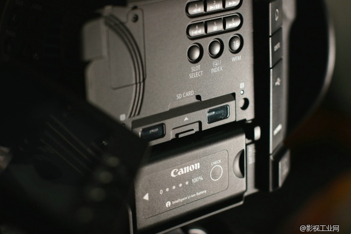 晒图有礼,成为佳能专业影像用户俱乐部成员!