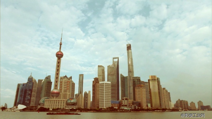 【开眼界】当上海没有摩天大楼是什么样的景观？这个视频展示给你