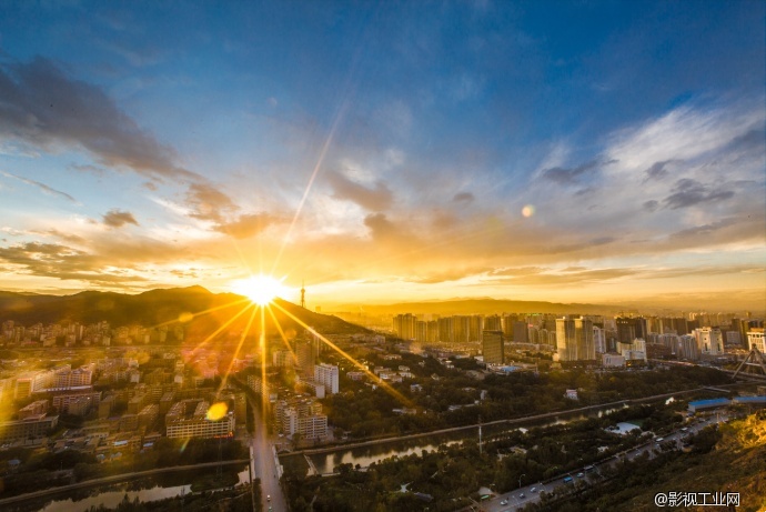 高清西宁延时摄影作品——韵动西宁·城