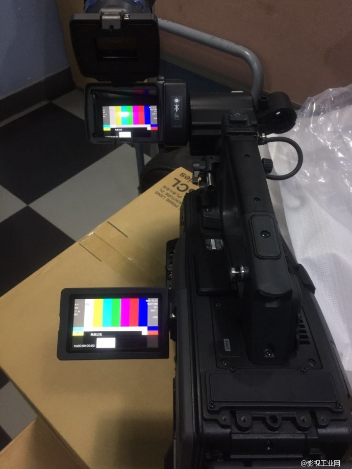 PXW-X500