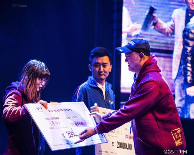 故事为王，“锐艺”进取——北京电影学院文学系金字奖获奖学生到访AmazingRay