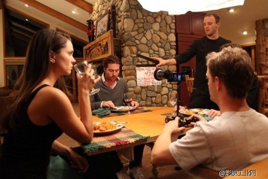 完全以iPhone 5s拍摄的电影杀青了，预告片太精彩