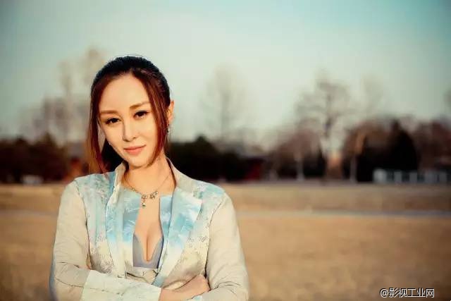 【淘梦资讯】亲一下会弯吗、NO是看一眼