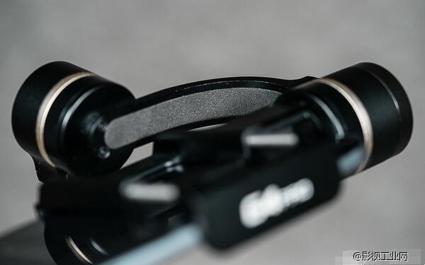 【转】低门槛拍片时代—飞宇G4Pro三轴手机稳定器 众测报告