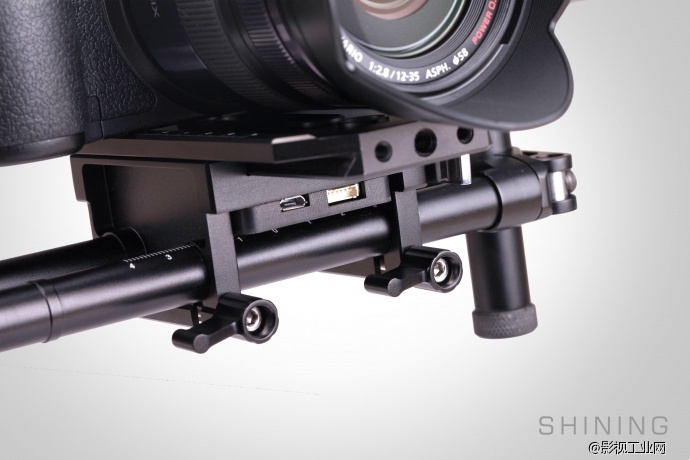 智云2016正式发布 专业级双手三轴稳定器