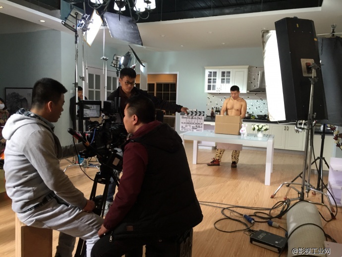 亿动力影视基地内最新广告拍摄花絮~