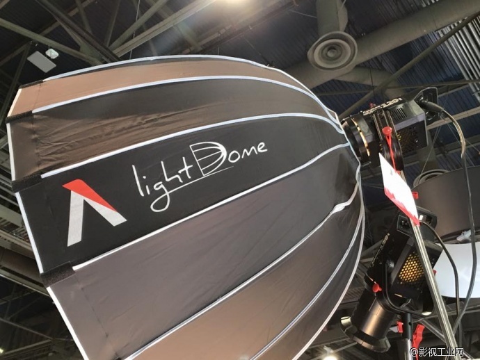 Aputure爱图仕NAB2016第一天现场播报:光·风暴系列又出新品!