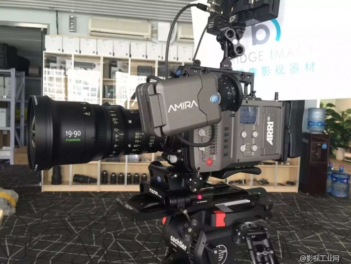 阿莱 ALEXA mini 和 AMIRA 摄影机现货销售 有需要的老师请联系我　 价格肯定合适　 买到就是赚到