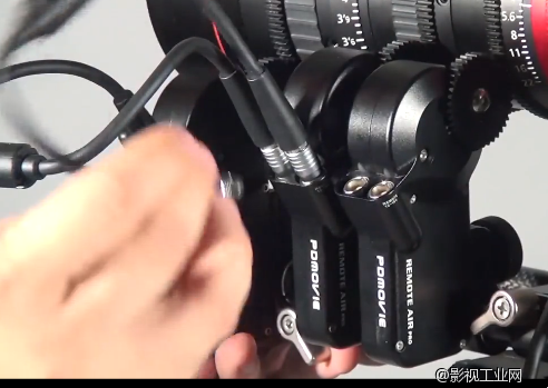 EOS-C300专业摄像机的演示