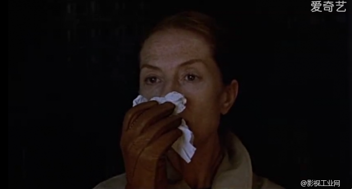 性中围城 ：我出不去　 你进不来