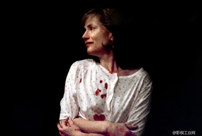 性中围城 ：我出不去　 你进不来