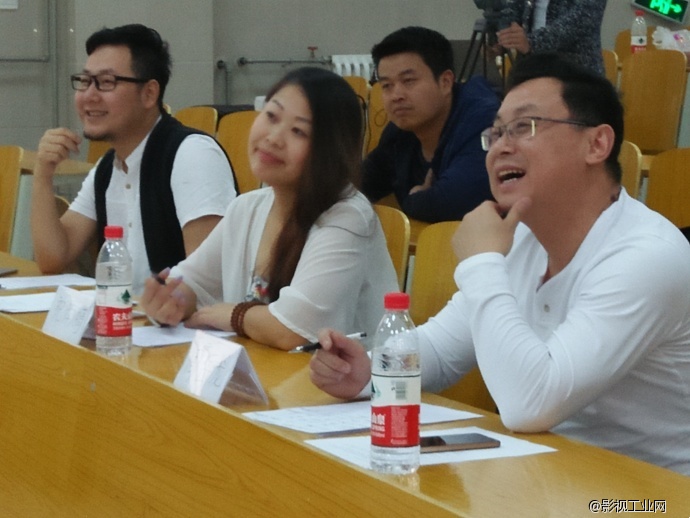 毕业季 “玩转培华”疯狂不打烊！