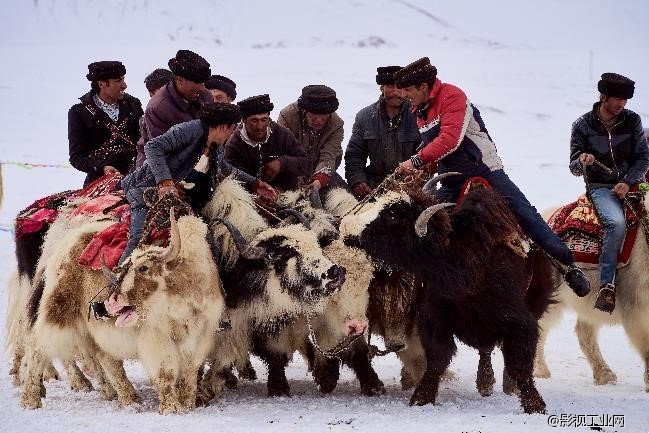 在线课程丨微单崛起之路 ——SONY X Datacolor色彩管理在线课程