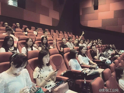 用一场电影——《魔兽》追忆我们的青春