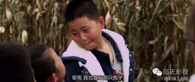 “村长”李锐9岁儿子撩妹技能太高超