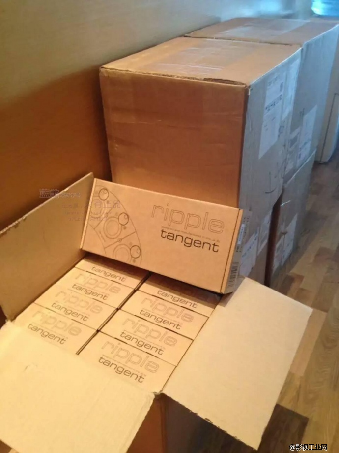 最小巧也是最便宜的达芬奇调色台Tangent Ripple到货啦