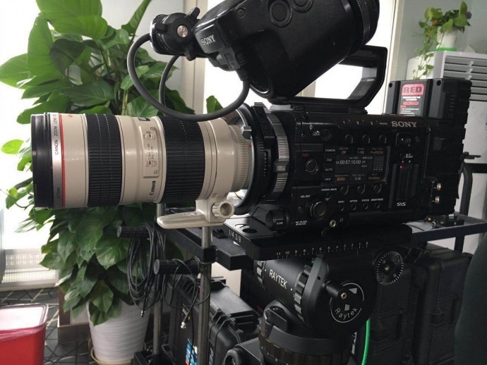 用买索尼FS7的钱换台索尼F55如何？