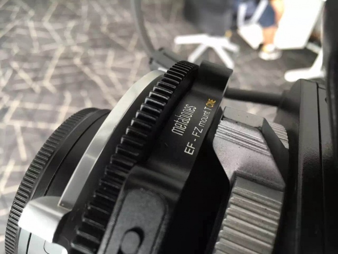 用买索尼FS7的钱换台索尼F55如何？