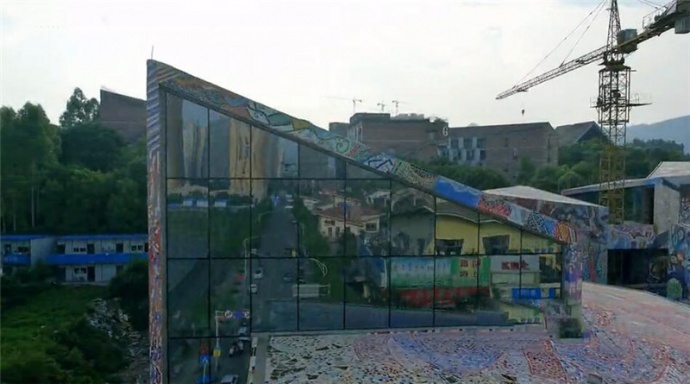 航拍带你俯瞰最炫四川美术学院