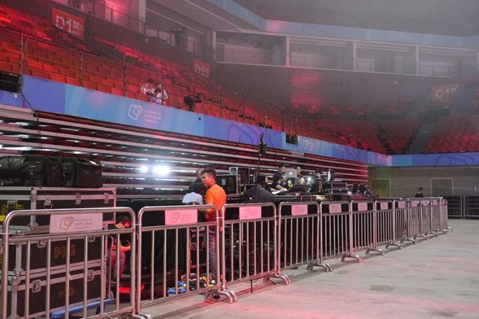 影视无线图传这家的有点不一样带无线通话和无线监看