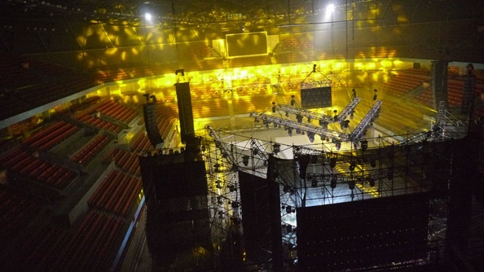 影视无线图传这家的有点不一样带无线通话和无线监看