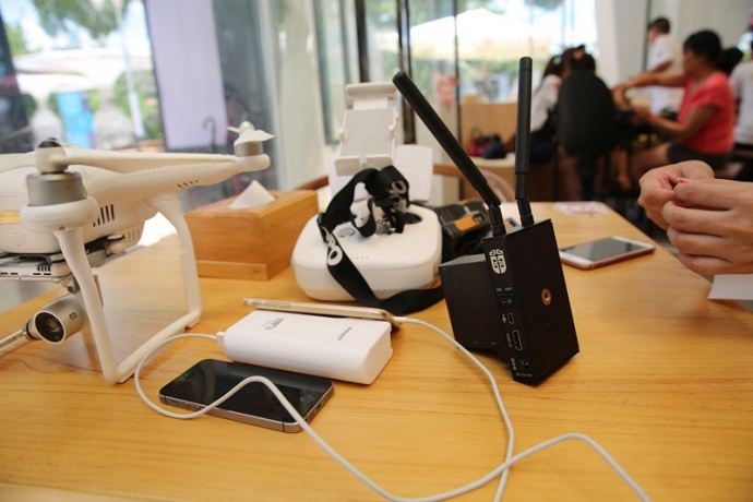 影视无线图传这家的有点不一样带无线通话和无线监看