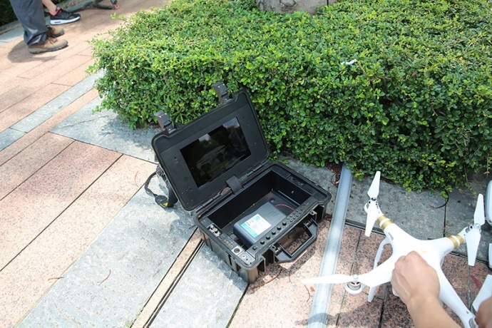 影视无线图传这家的有点不一样带无线通话和无线监看