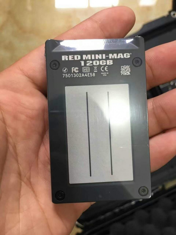 RED，Raven 现货拆箱，你不敢相信它是如何心碎