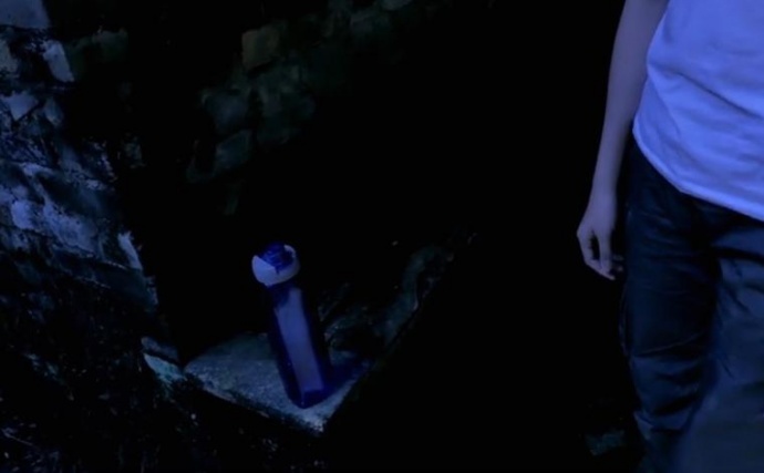 《一惊到底》剧情烧脑，福尔摩斯来了也得惨死现场！