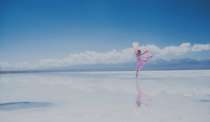 大鱼·海棠环青海湖梦幻人像创作