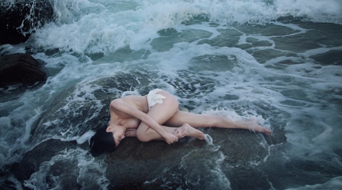 大鱼·海棠环青海湖梦幻人像创作