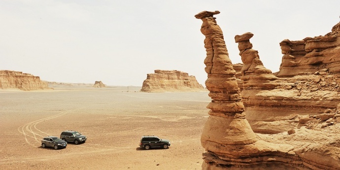 ​游学院意斯尘新疆风情主题人像摄影