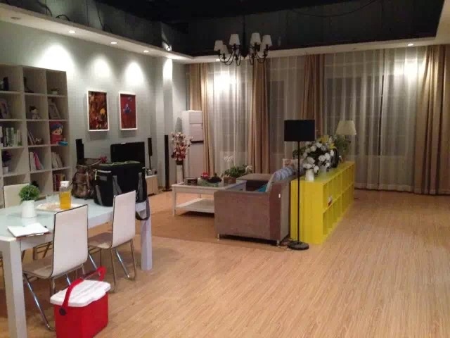 电视剧《超级翁婿》在我基地拍摄花絮,演员凌潇肃演技出彩-2016年8月28日